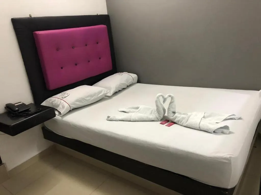 Hotel Eros Fusion 3*, Medellin Colombia